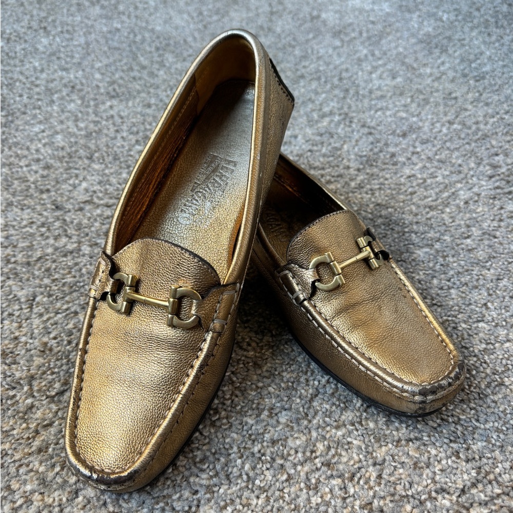 Salvatore Ferragamo Gold Loafers - Picture 2 of 11